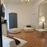 130 M2 A Proximite Et Cathedrale Апартаменты