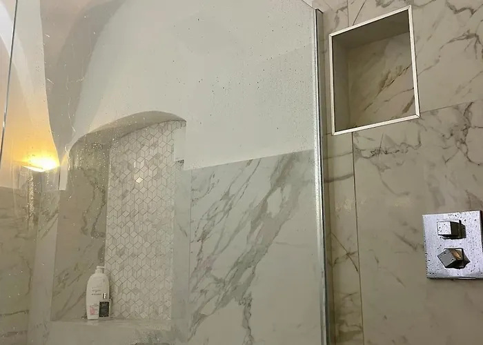 Appartement 130 M2 à Proximité Et Cathédrale Ajaccio (Corsica)