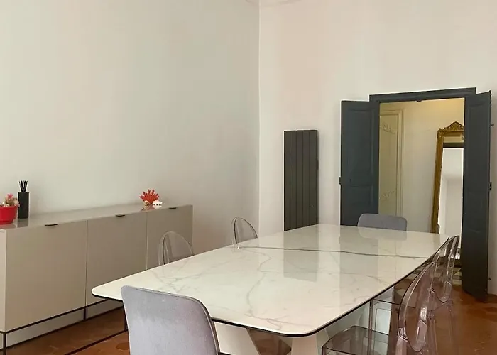 Appartement 130 M2 à Proximité Et Cathédrale *